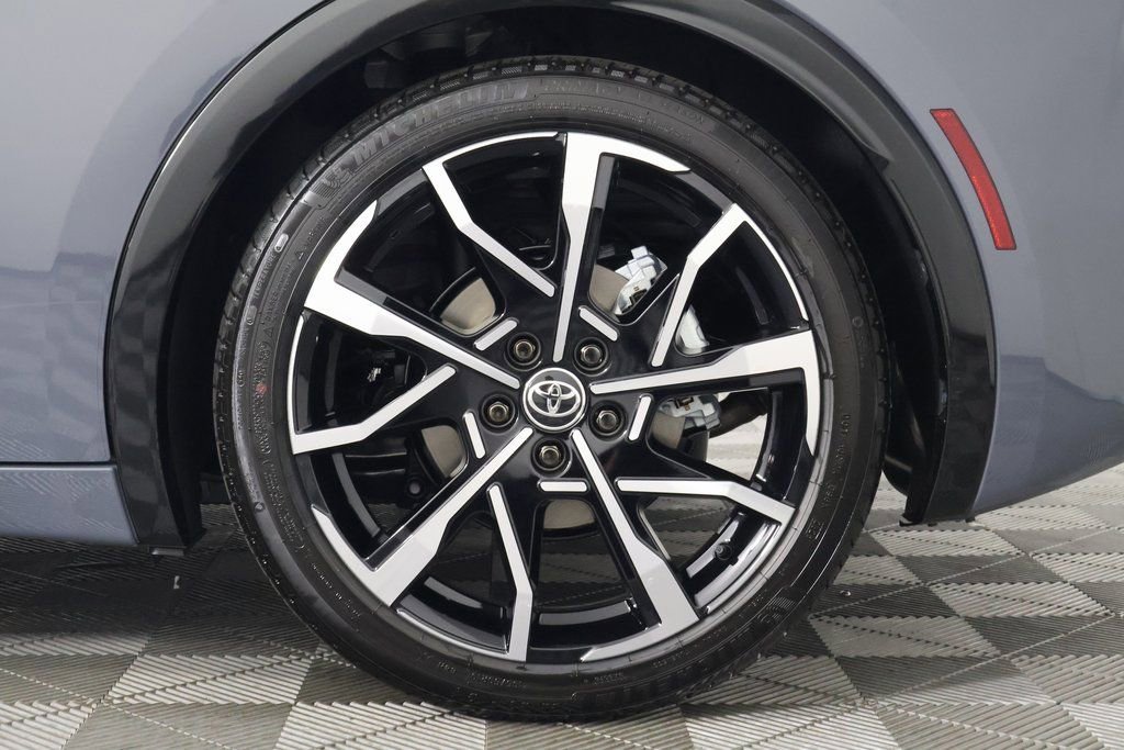 New 2026 Toyota Prius Plug-In Hybrid image 10