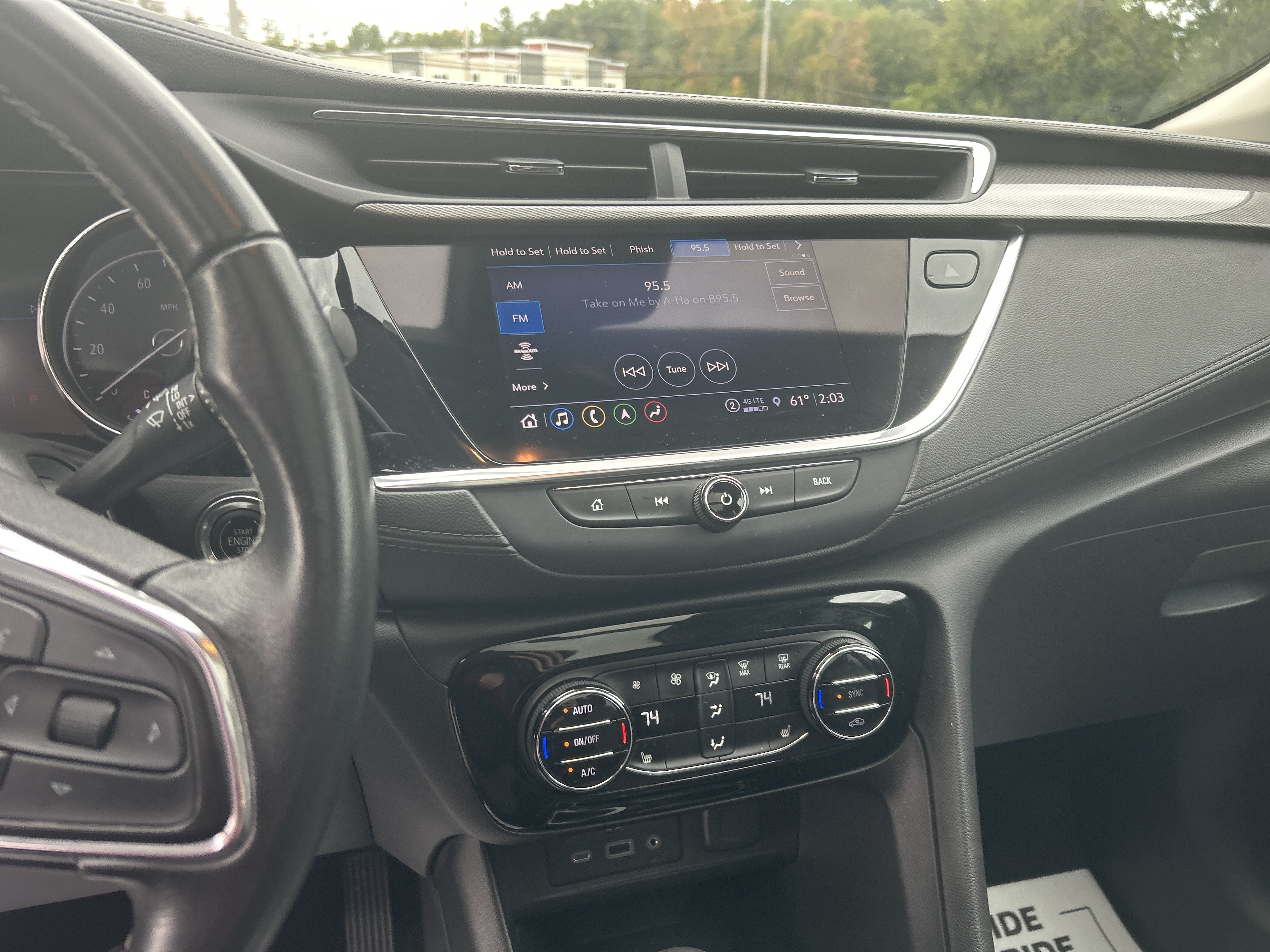 Used 2021 Buick Encore GX Select w/ Advanced Technology Package AWD/4WD image 24