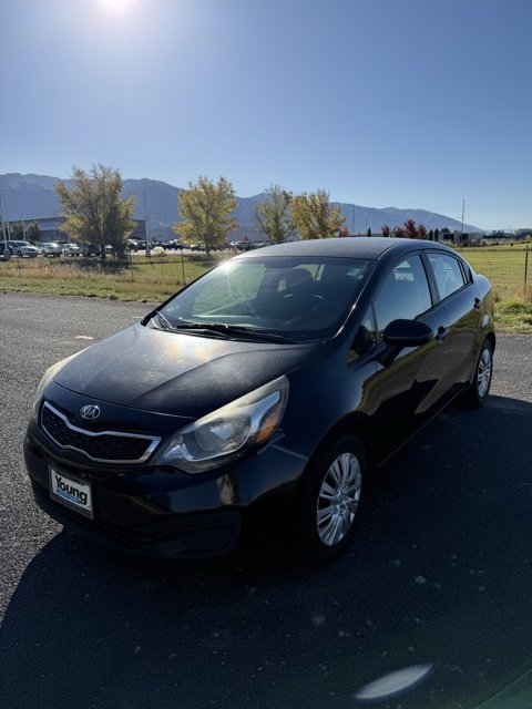 Used 2013 Kia Rio EX image 2