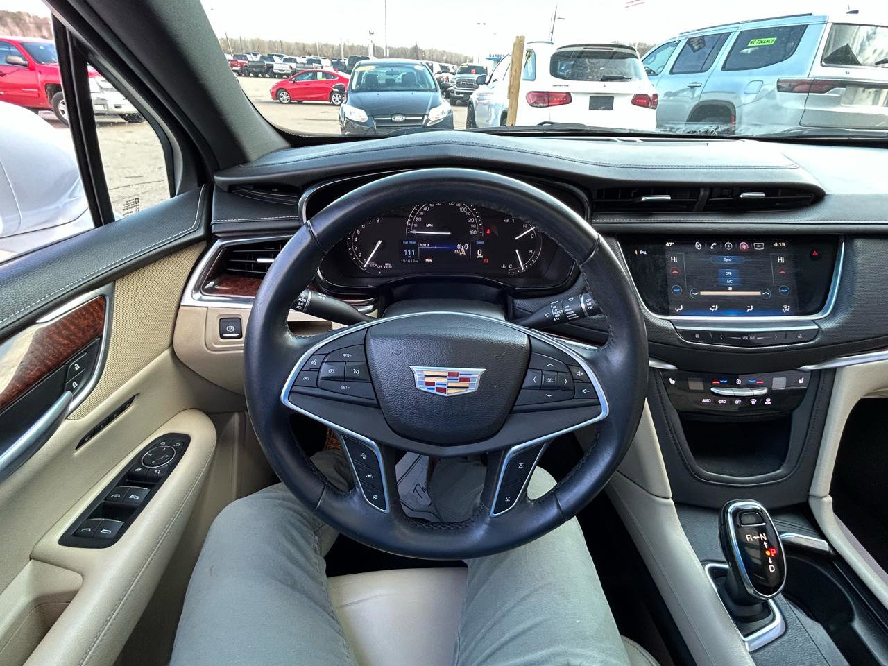 Used 2017 Cadillac XT5 Luxury w/ Driver Awareness Package image 34