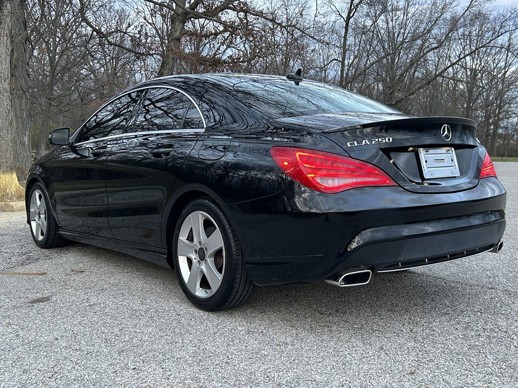 Used 2015 Mercedes-Benz CLA 250 4MATIC image 3
