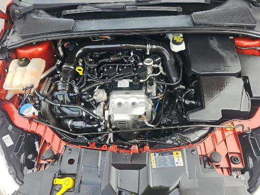Used 2018 Ford Focus SE FWD image 8