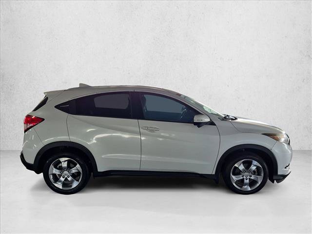 Used 2017 Honda HR-V EX-L image 4