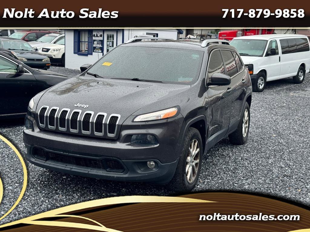 Used 2016 Jeep Cherokee Latitude w/ Cold Weather Group image 1