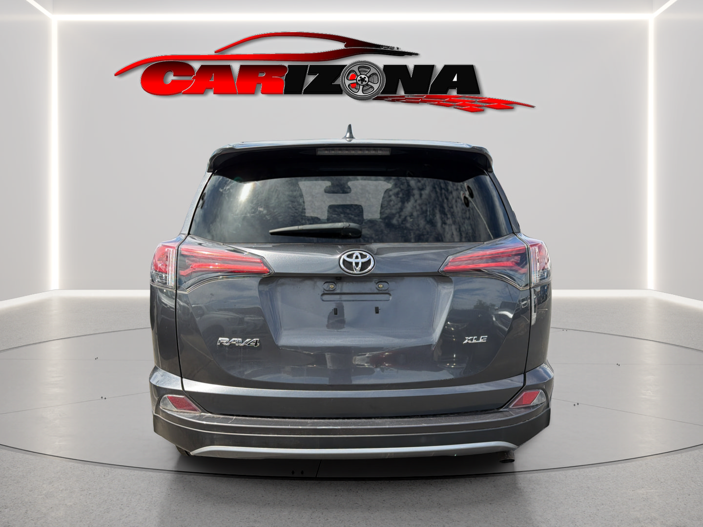 Used 2018 Toyota RAV4 XLE FWD image 7