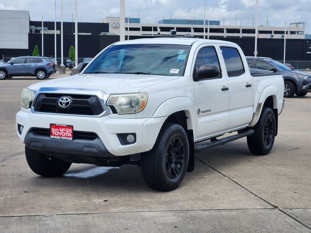 Used 2015 Toyota Tacoma PreRunner w/ SR5 Package image 3