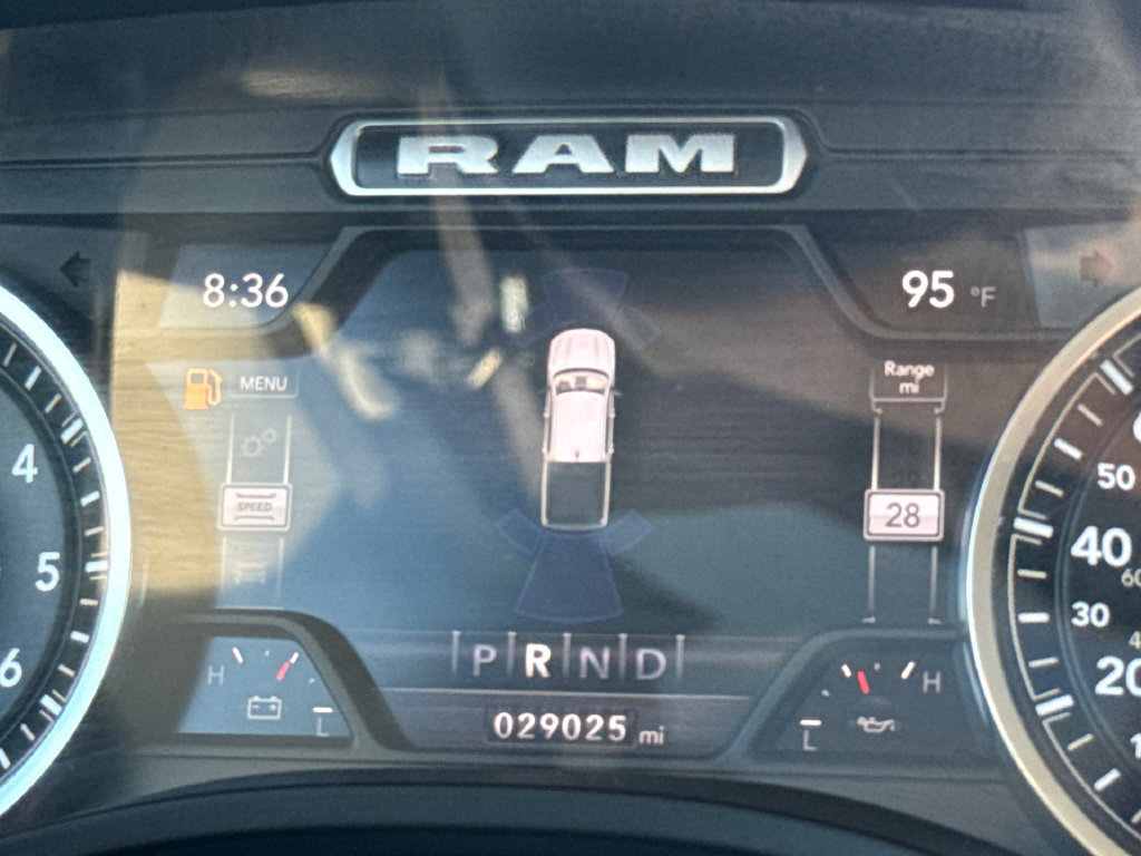 Used 2022 RAM 1500 Laramie AWD/4WD image 30