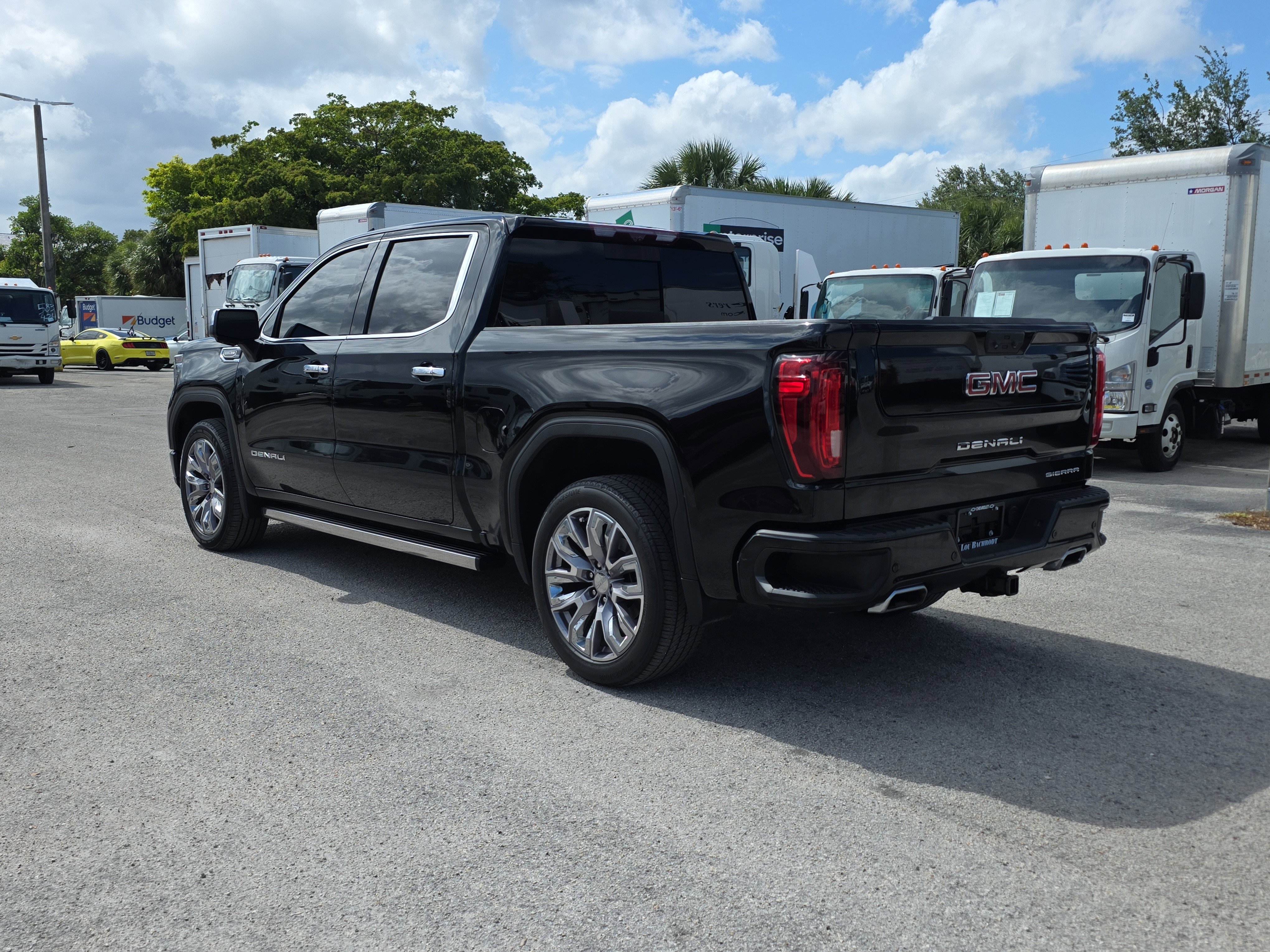 Used 2022 GMC Sierra 1500 Denali w/ Denali Reserve Package AWD/4WD image 5