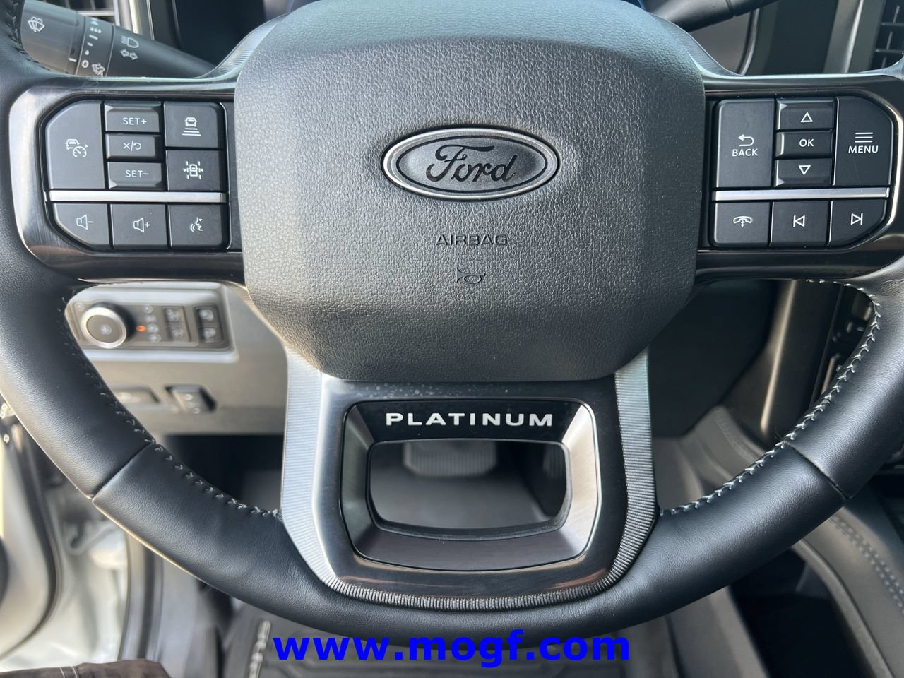 Used 2026 Ford F250 Platinum AWD/4WD image 14