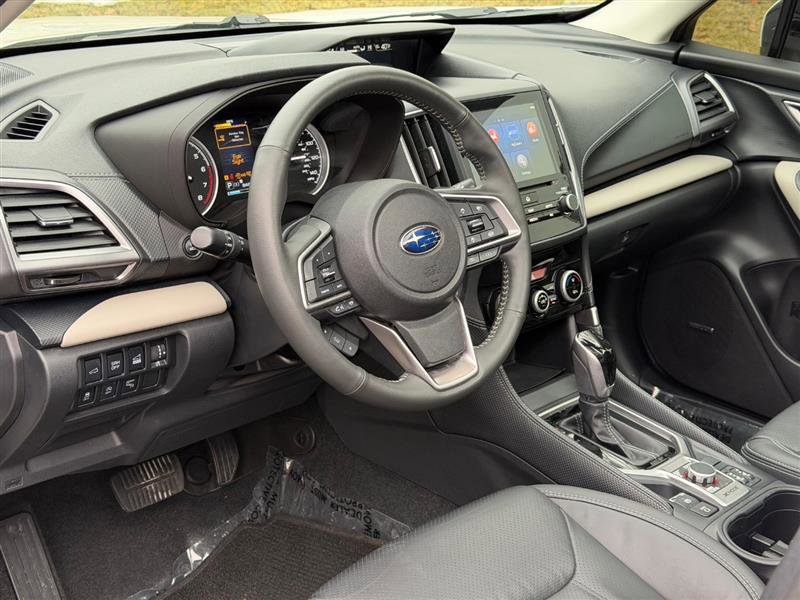 Used 2023 Subaru Forester Limited image 29