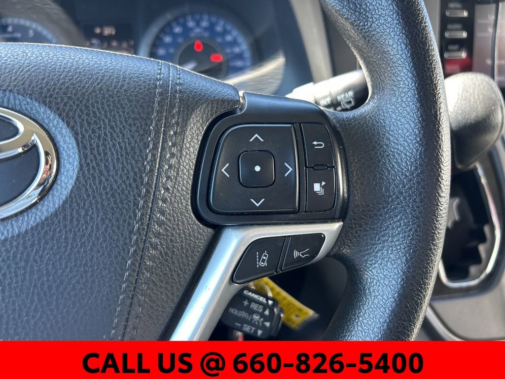 Used 2020 Toyota Sienna LE AWD/4WD image 13