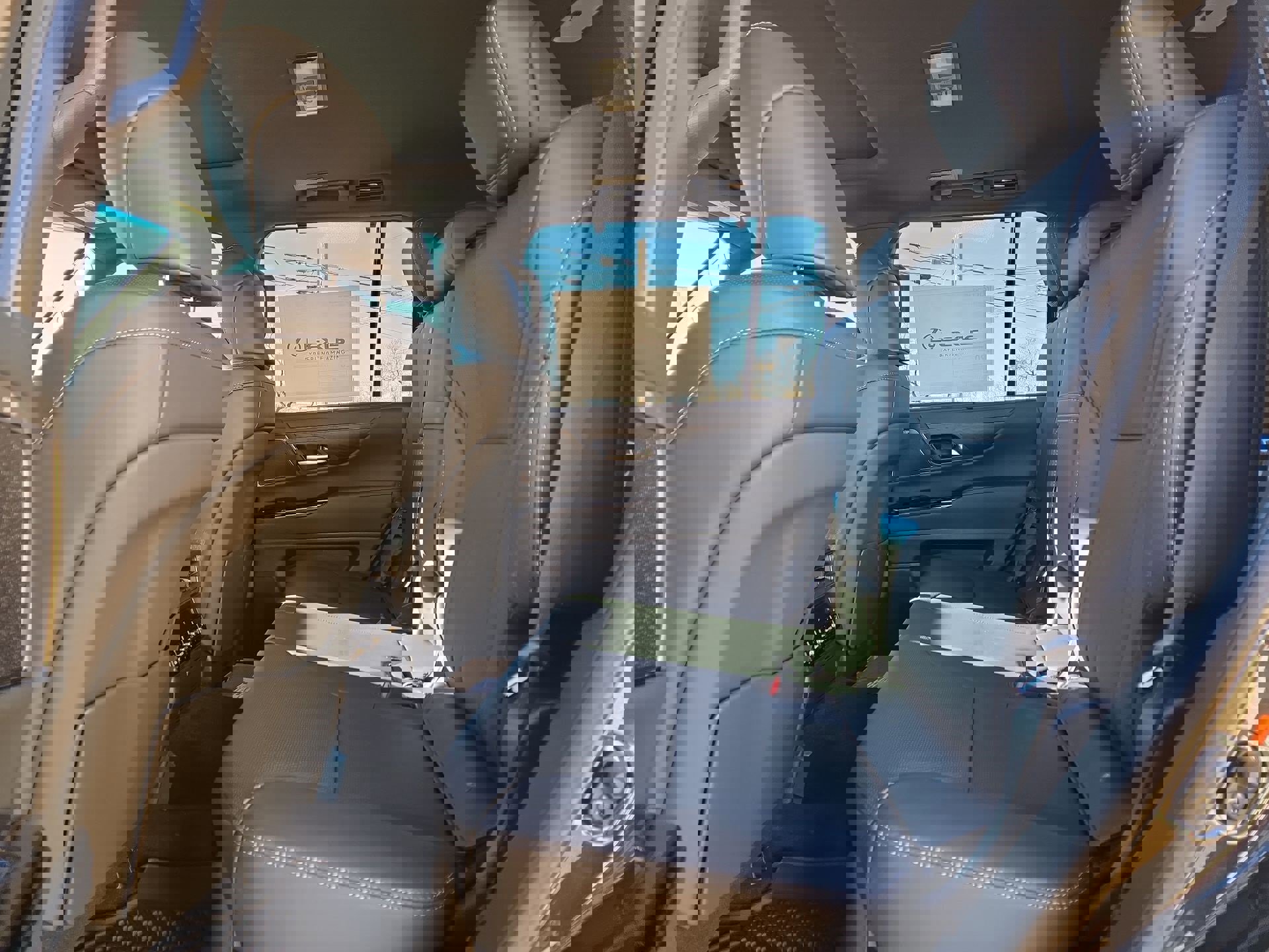 New 2026 Lexus LX 700h Luxury image 13