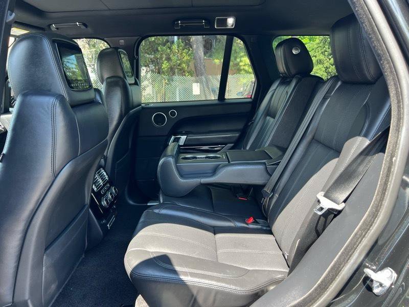 Used 2016 Land Rover Range Rover HSE AWD/4WD image 8