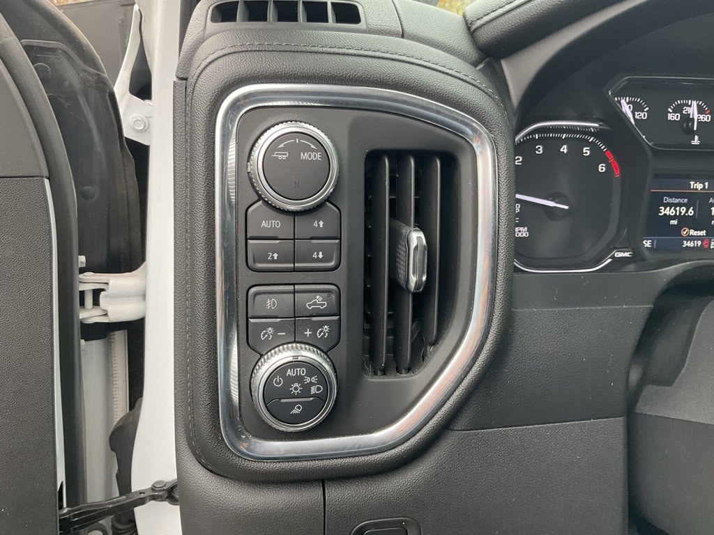 Used 2021 GMC Sierra 1500 Elevation w/ Driver Alert Package I image 11