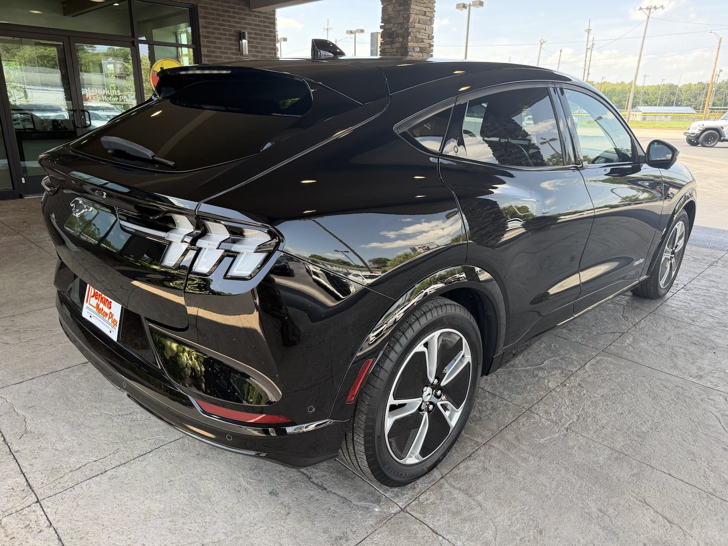 Used 2023 Ford Mustang Mach-E Premium RWD image 7