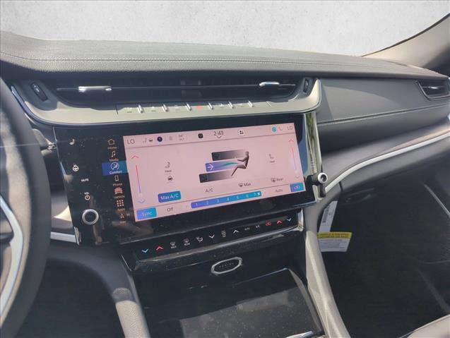 New 2026 Jeep Grand Cherokee Limited RWD image 9