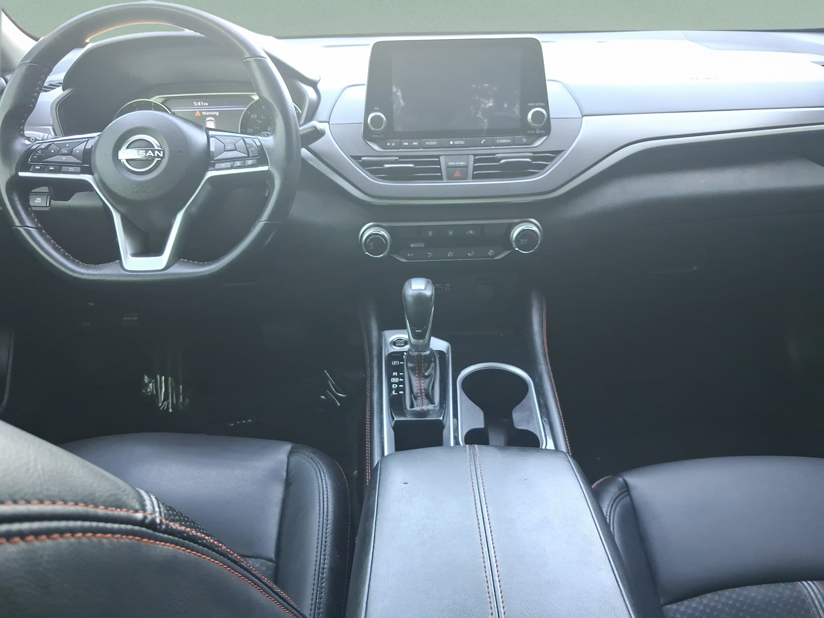 Used 2024 Nissan Altima 2.5 SR FWD image 16
