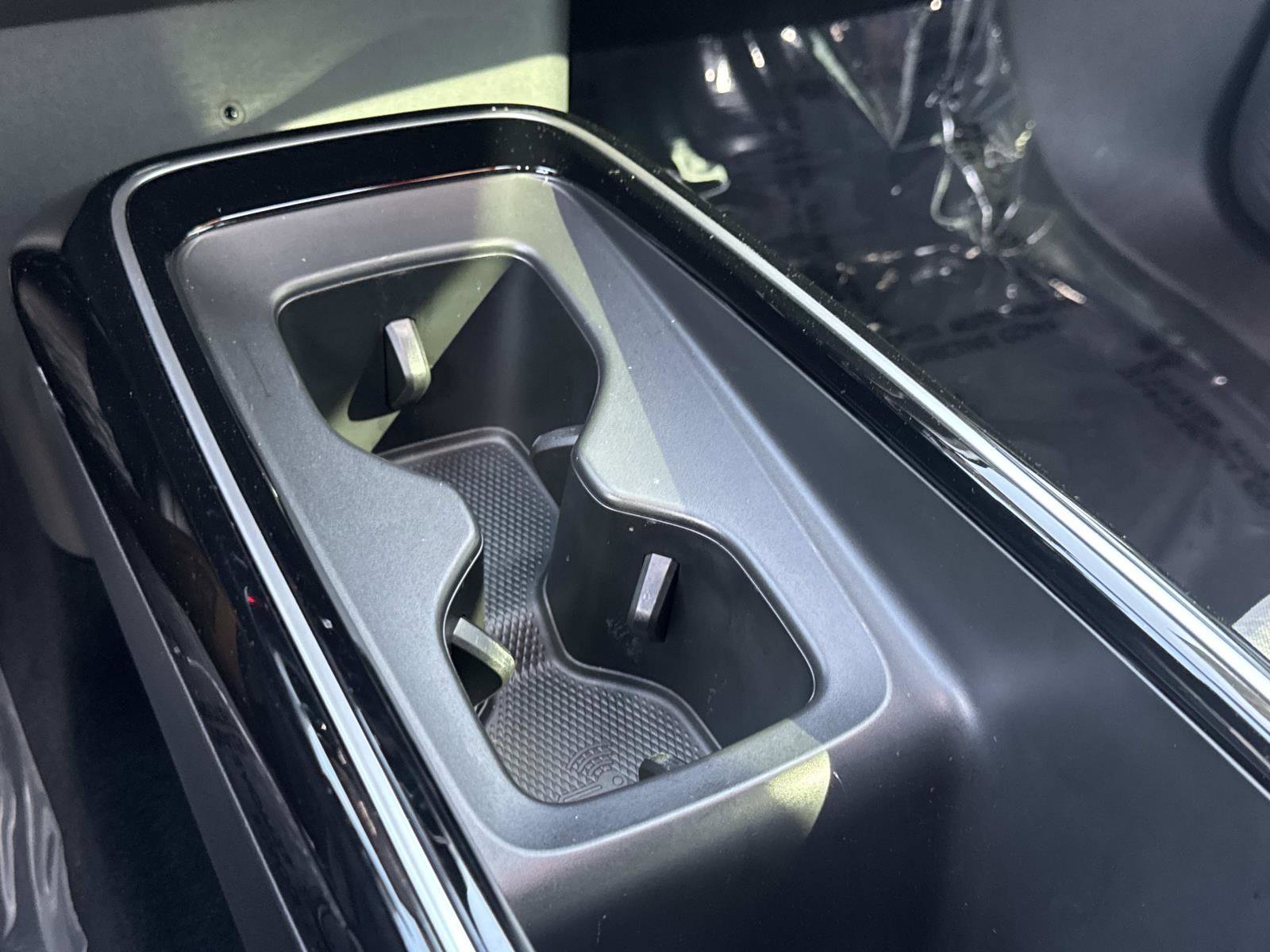 Certified 2024 Volkswagen ID.4 2WD image 25