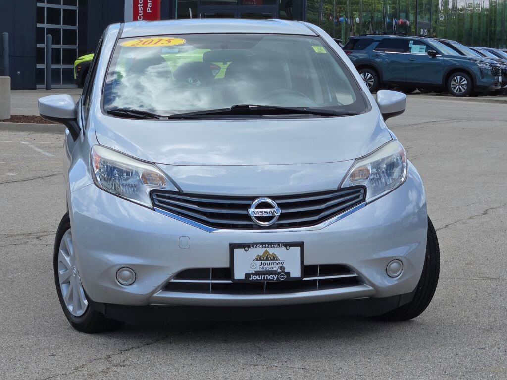 Used 2015 Nissan Versa Note SV FWD image 3