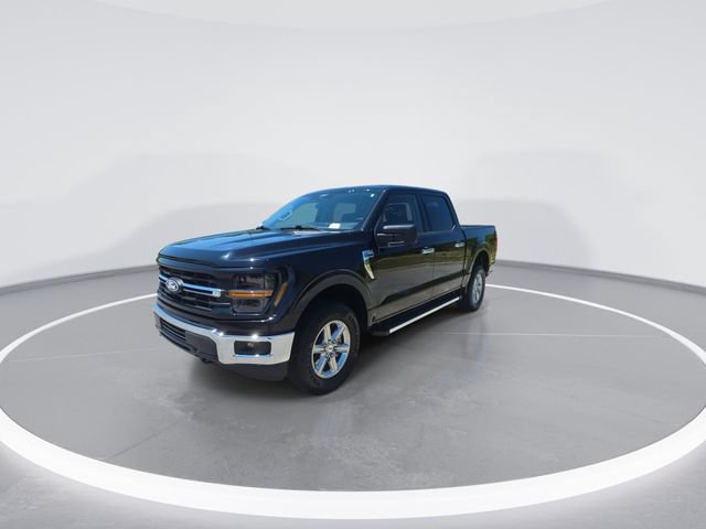 Used 2025 Ford F150 XLT w/ Equipment Group 301A Standard AWD/4WD image 4