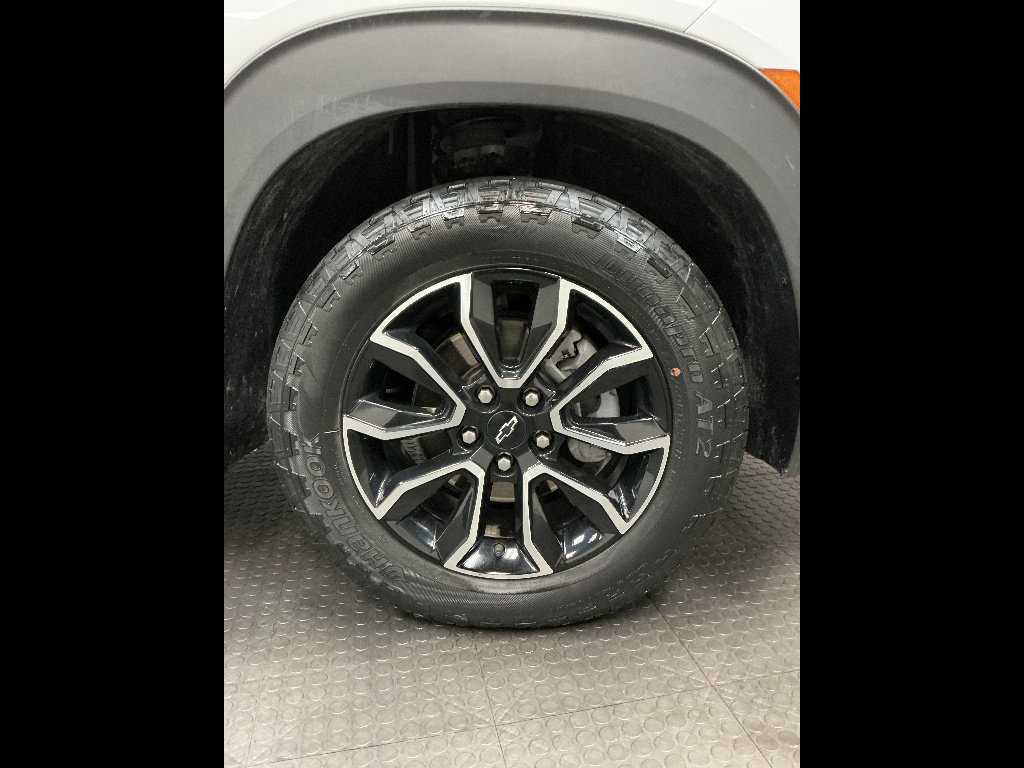 Used 2024 Chevrolet TrailBlazer ACTIV w/ Driver Confidence Package FWD image 38