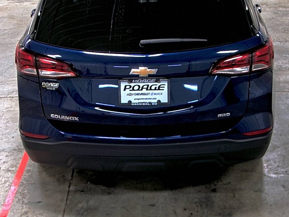 Used 2023 Chevrolet Equinox LS w/ LS Convenience Package image 11