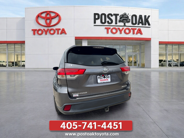 Used 2018 Toyota Highlander XLE w/ Protection Package #3 AWD/4WD image 7