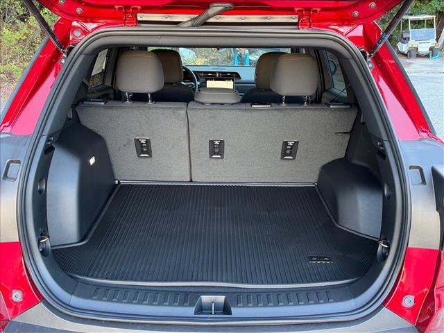 New 2027 GMC Terrain Elevation w/ LPO, Floor Liner Package FWD image 12