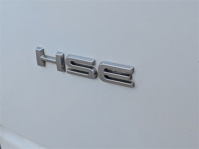 Used 2016 Land Rover Range Rover HSE image 15