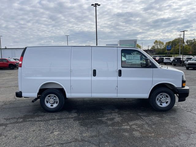 New 2025 Chevrolet Express 2500 w/ Driver Convenience Package RWD image 2