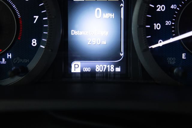 Used 2020 Toyota Sienna L FWD image 28