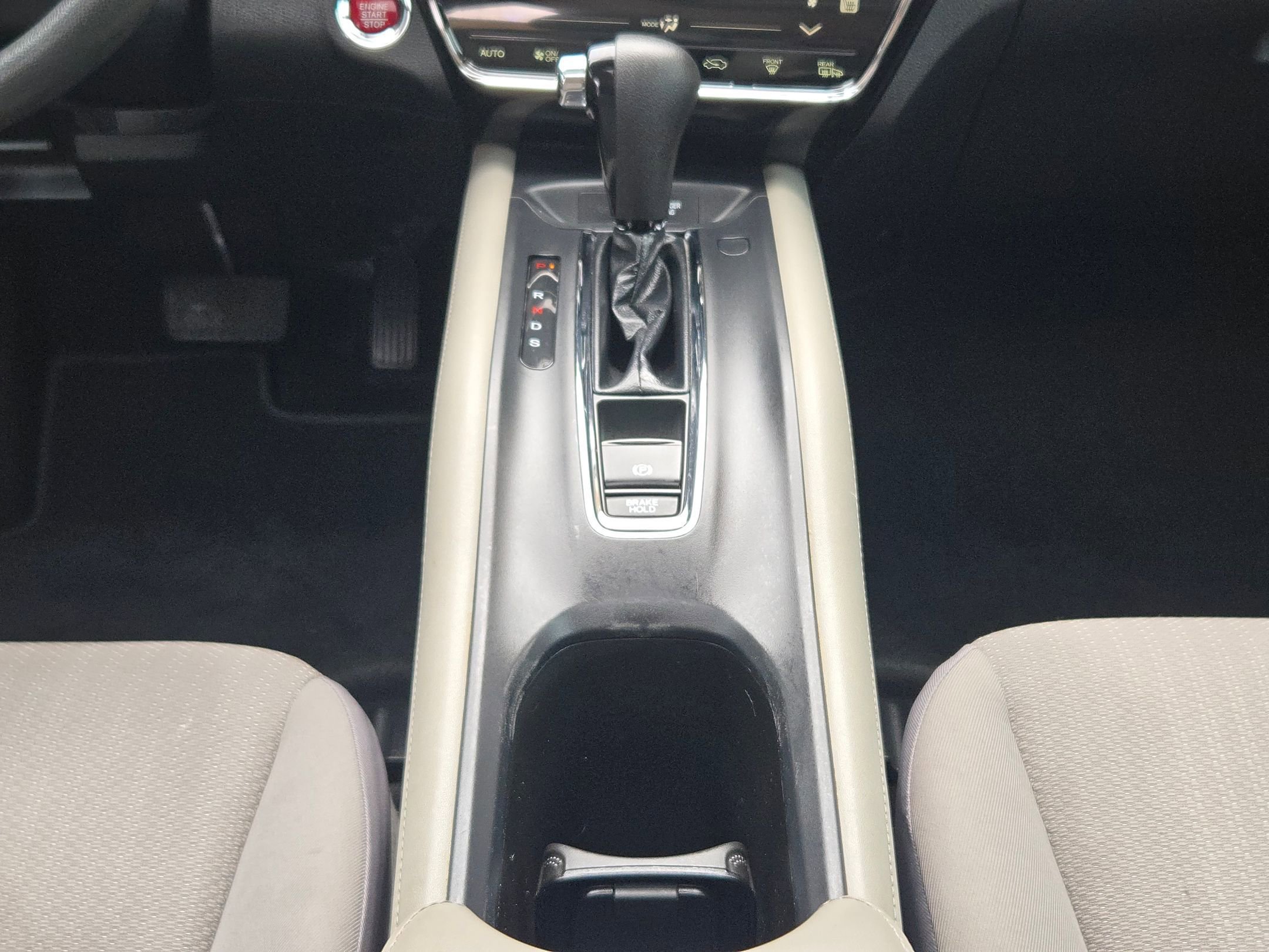 Used 2018 Honda HR-V EX image 19