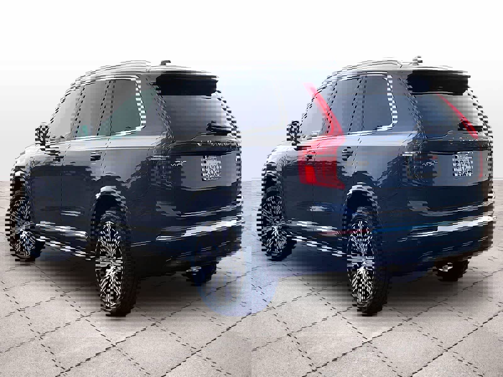 Used 2023 Volvo XC90 T8 Plus w/ Protection Package Premier image 15