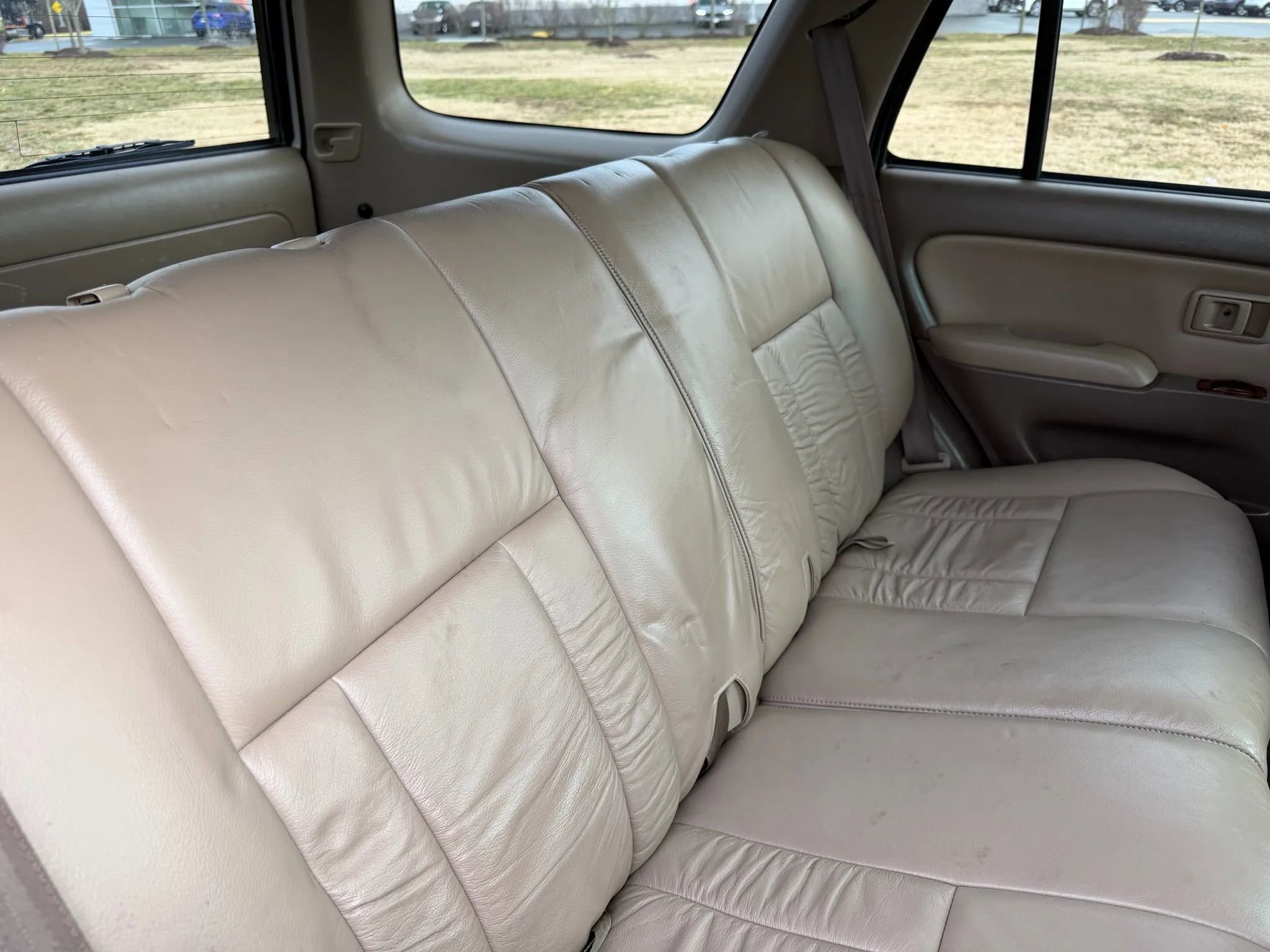 Used 2000 Toyota 4Runner Limited image 24