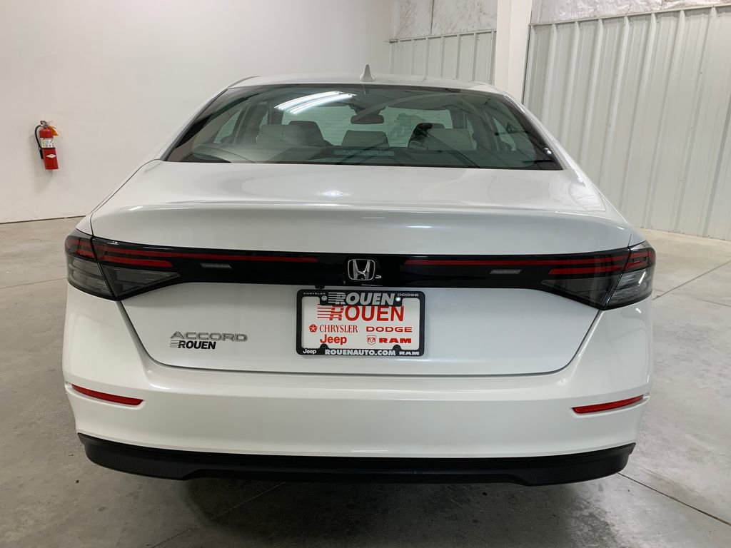 Used 2024 Honda Accord EX image 6