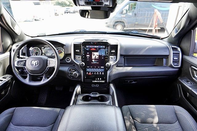 Used 2025 RAM 1500 Big Horn AWD/4WD image 21