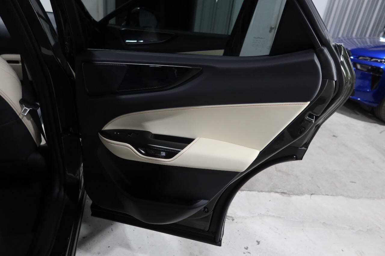 Used 2024 Lexus NX 350h AWD image 30