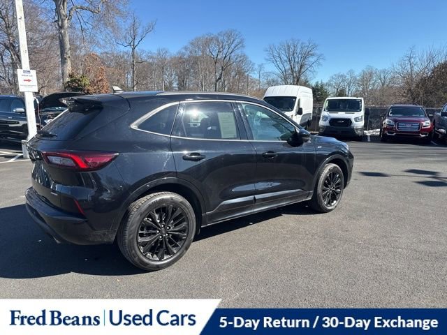 Certified 2023 Ford Escape ST-Line Elite AWD/4WD image 8