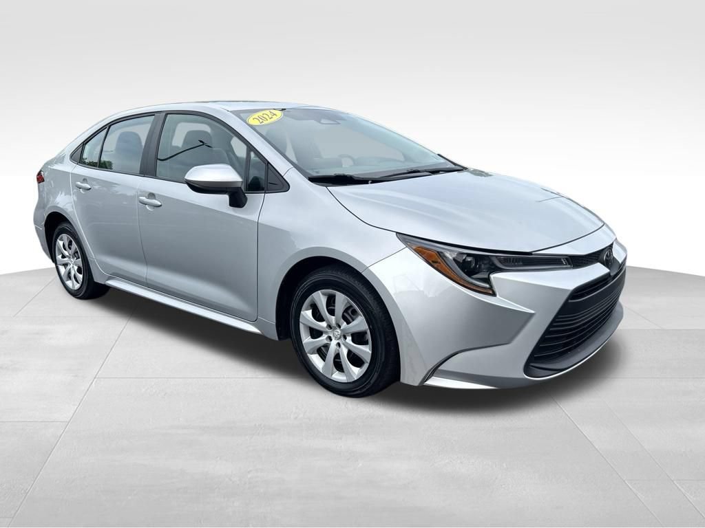 Certified 2024 Toyota Corolla LE FWD image 8