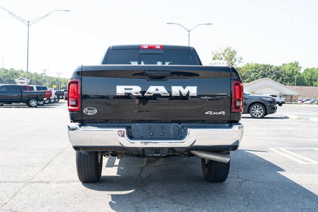 Used 2025 RAM 2500 Tradesman AWD/4WD image 4