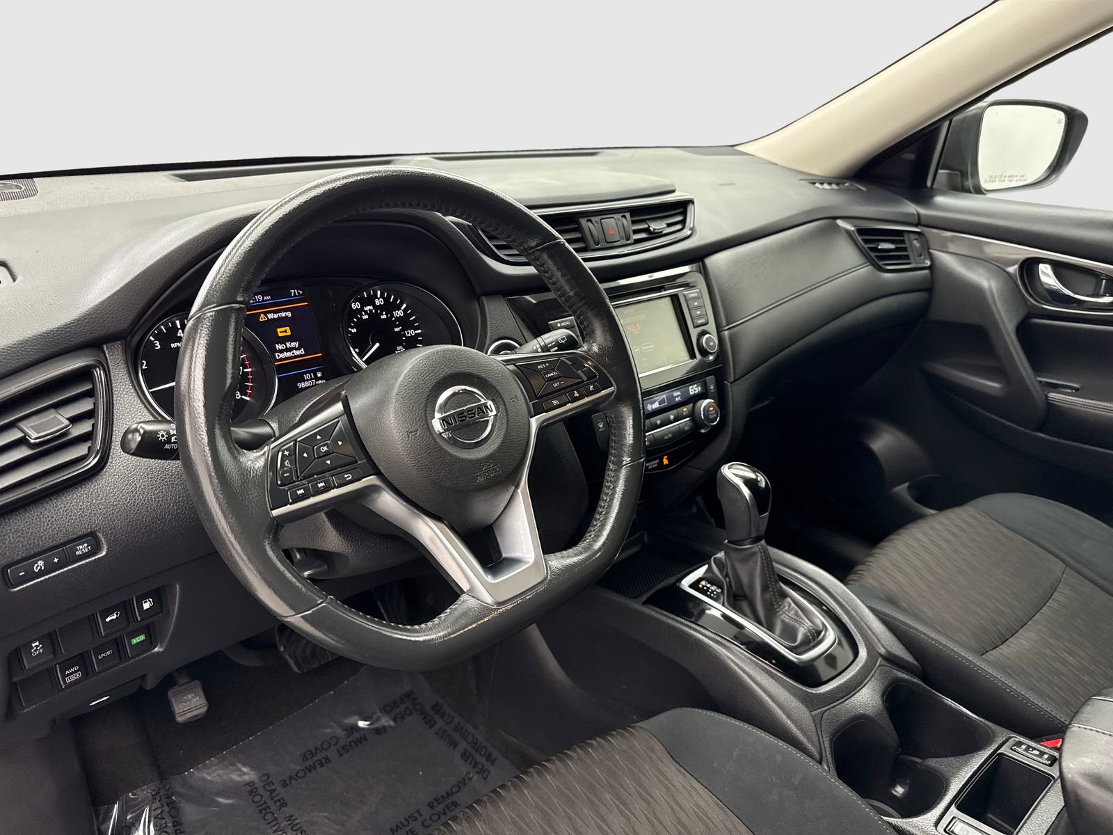 Used 2018 Nissan Rogue SV image 18