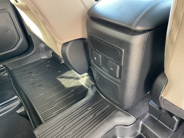 Used 2023 Ford Explorer XLT image 56