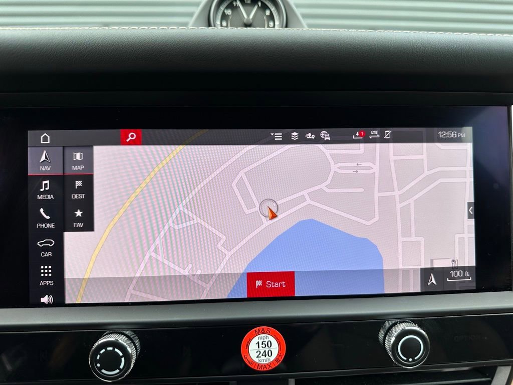 Certified 2025 Porsche Macan image 30