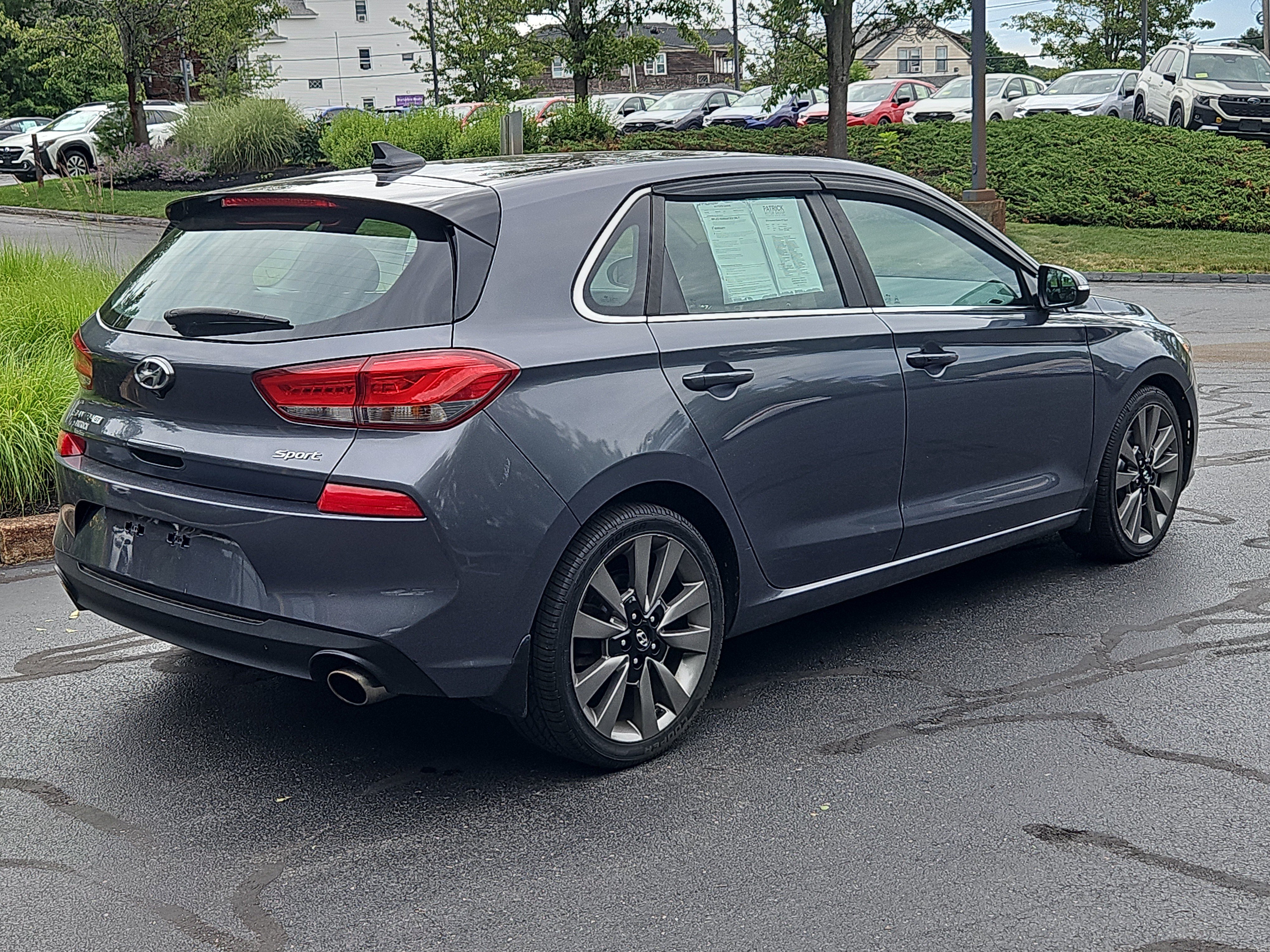 Used 2018 Hyundai Elantra GT Sport w/ Sport Tech Package 04 FWD image 2