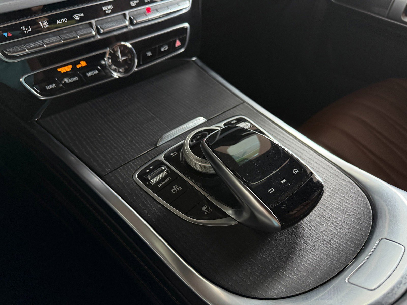 Used 2021 Mercedes-Benz G 550 image 39