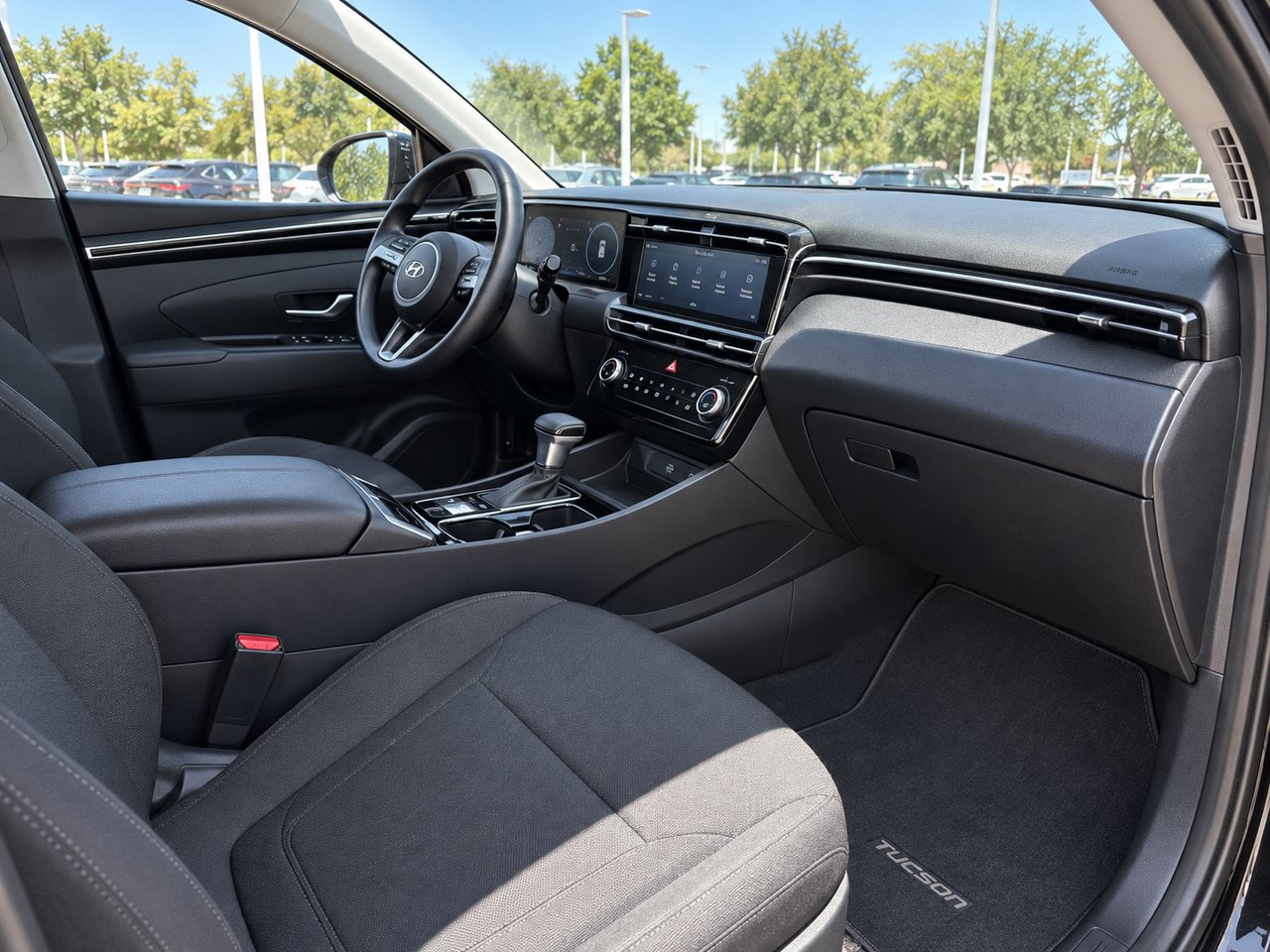 Used 2024 Hyundai Tucson SE FWD image 11