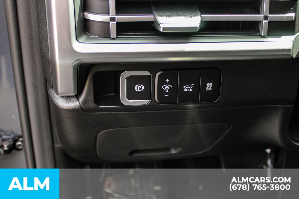 Used 2026 Hyundai Santa Fe SEL FWD image 34