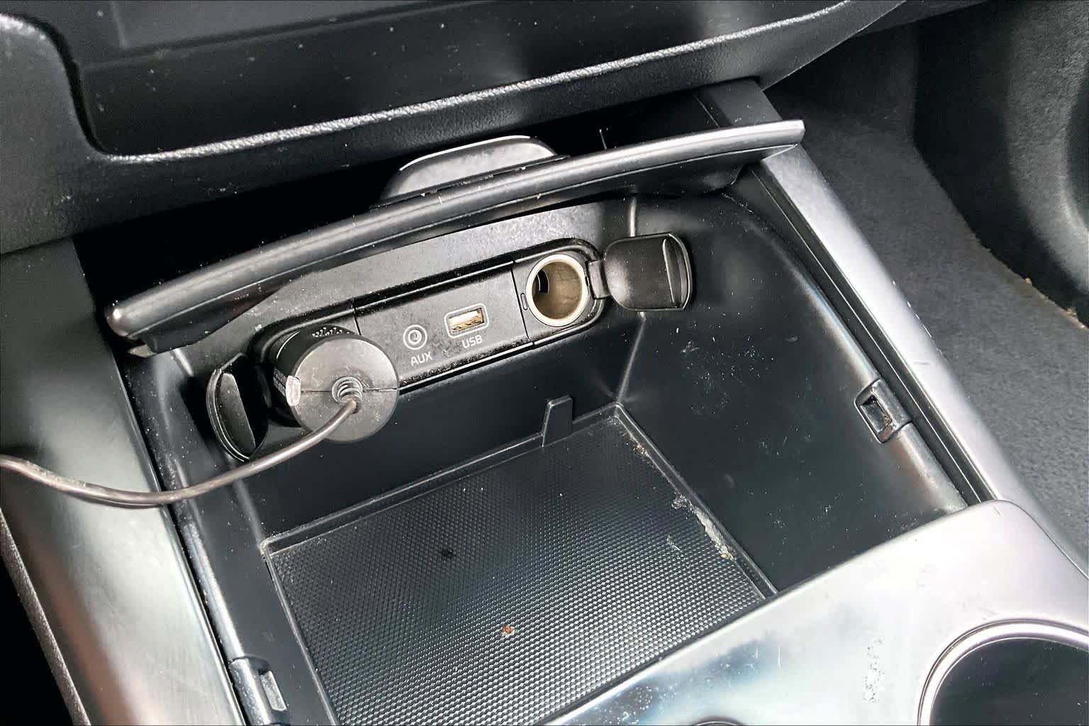 Used 2020 Kia Sorento FWD V6 image 30