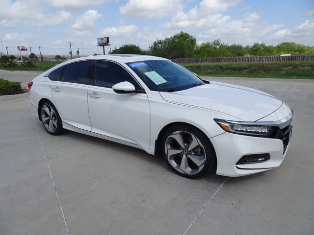 Certified 2018 Honda Accord Touring image 3