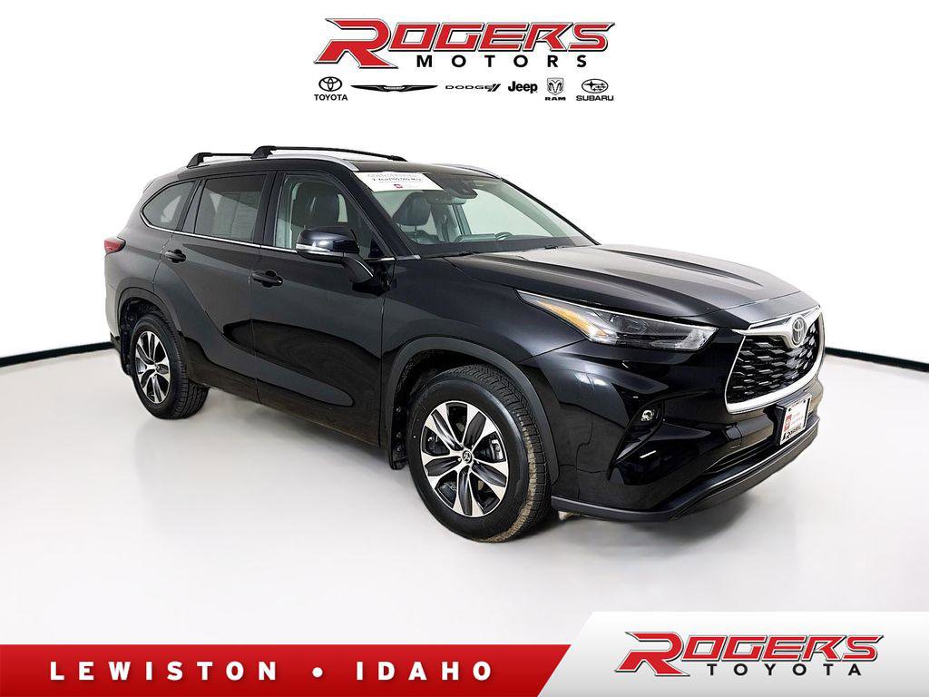 Certified 2023 Toyota Highlander XLE